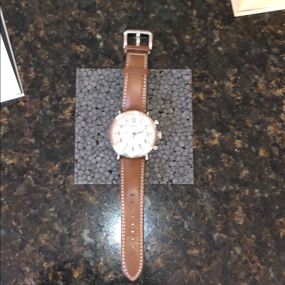 Shinola “The runwell” 47mm brown band